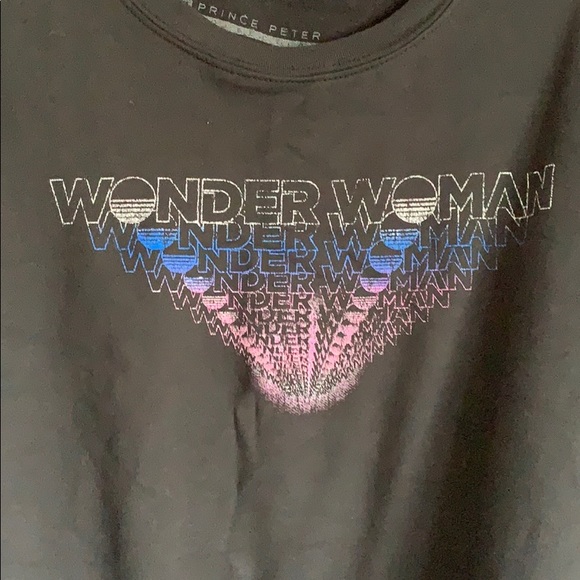 Wonder Woman Graphic Sweatshirt - Picture 3 of 3
